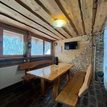 Apartment Manojlovic Crni Vrh